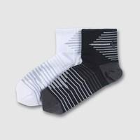 pack of 2 pairs of nike dri fit lightweight quarter socks