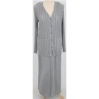 Patsy Seddon, size M/L silver-grey pleated skirt suit