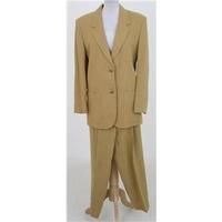 Paul Costelloe - Size: 8/10 - Tan linen trouser suit