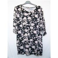 Papaya Weekend - Size: 20 - Black - Blouse