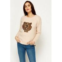 patch tiger dip hem jumper