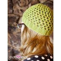 penpal hat in ewe wooly worsted 204