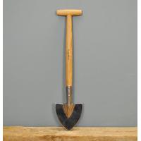 Perennial Dividing and Lifting Spade by Burgon and Ball