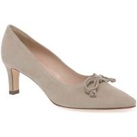 peter kaiser mizzy womens court shoes womens court shoes in beige