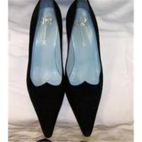 peter kaiser size 65 black court shoes