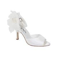 Perfect Open Toe Sandal with Corsage