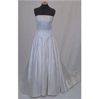 Pearce Fionda Ivory wedding dress with detachable straps, Size 12