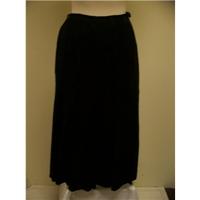 per una black cotton skirt 16 per una size 16 black knee length skirt