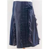 per una size 12 grey knee length skirt