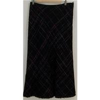 per una size 14l black mix calf length skirt