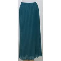 Per Una Size: 16 Green Pleated Long skirt