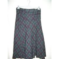 per una size 12 purple calf length skirt