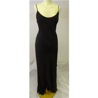 per una - Size: 14l - Black/white spot full length dress