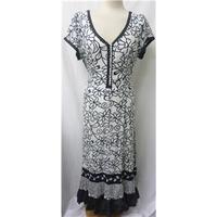 Per Una - Size: 16 - White - Long dress