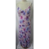 Per Una - M&S Marks & Spencer - Size: 14 - Pink Floral Design - Full length dress