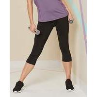 Performance 3/4 Length Leggings
