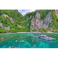 Phi Phi Island Discovery Tour by Speed Boat from Phuket Including Lunch