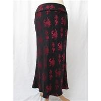 Phase Eight - Size: 10 - Black - Calf length skirt