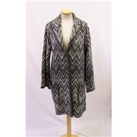 Phase 8 - Size: 14 - Long Grey Mix Zig-Zag Cardigan