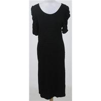 Phase Eight Size:16 little black dress