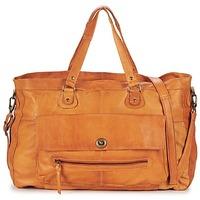 pieces totallt royal leather travel bag womens shoulder bag in brown