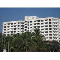 Plaza Suites