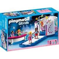 Playmobil 6148 Model with Catwal...