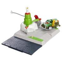 Planes Fill N Fly Station Playset