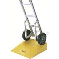 plastic kerb ramp yellow 380025