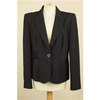 planet size 16 black suit jacket
