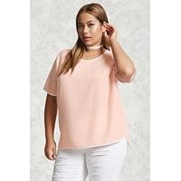 Plus Size Contrast Trim Top