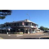 Port Lincoln Pier Hotel
