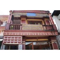 Popular View Guesthouse