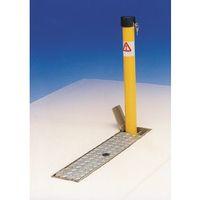 post parking coated yellow 775 x 160 x 90 mm