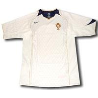 Portugal away 04/05