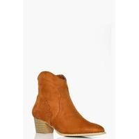 pointed toe western boot tan