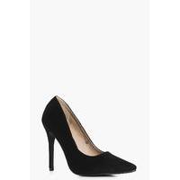 pointed court heels black