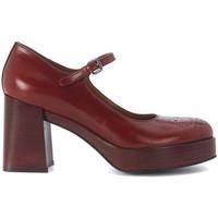 Pon´s Quintana decolletè in rust red calf leather women\'s Court Shoes in red