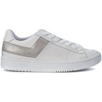 Pony Sneaker in white leather with silver laminated leather detail women\'s Trainers in white