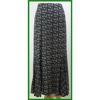 portofina size 16 multi coloured long skirt