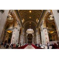 Private St. Peter\'s Basilica Tour with Dome Climb & Crypt