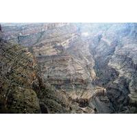 Private Tour: The Grand Canyon of Oman and Jebel Shams Day Trip