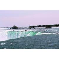 Private Tour and Transfer from Niagara Falls to Hamilton International Airport