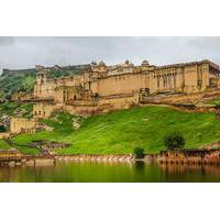Private Day and Night Tour of Jaipur City Monuments Including Dinner with an Indian Family