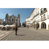 Private Evora and Monsaraz Day Tour from Lisbon