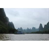 Private Overnight Guilin and Yangshuo Tour by Air from Chengdu