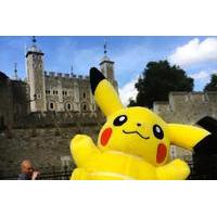 private walking tour pokemon adventure around tower of london