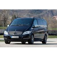 Private Chauffeured Minivan at Your Disposal in London for 4 Hours