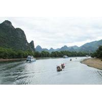 Private Day Tour of Li River Cruise and Yangshuo Sightseeing From Guilin