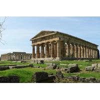 Private Day Tour: Paestum with Lunch and Shopping from Salerno